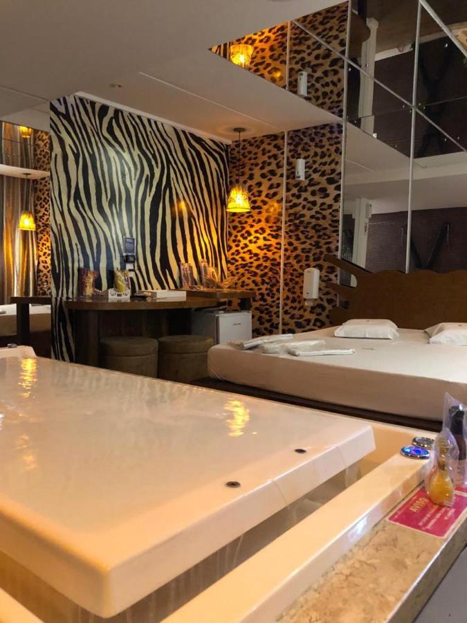 Le Parc Motel ลาเจส ภายนอก รูปภาพ