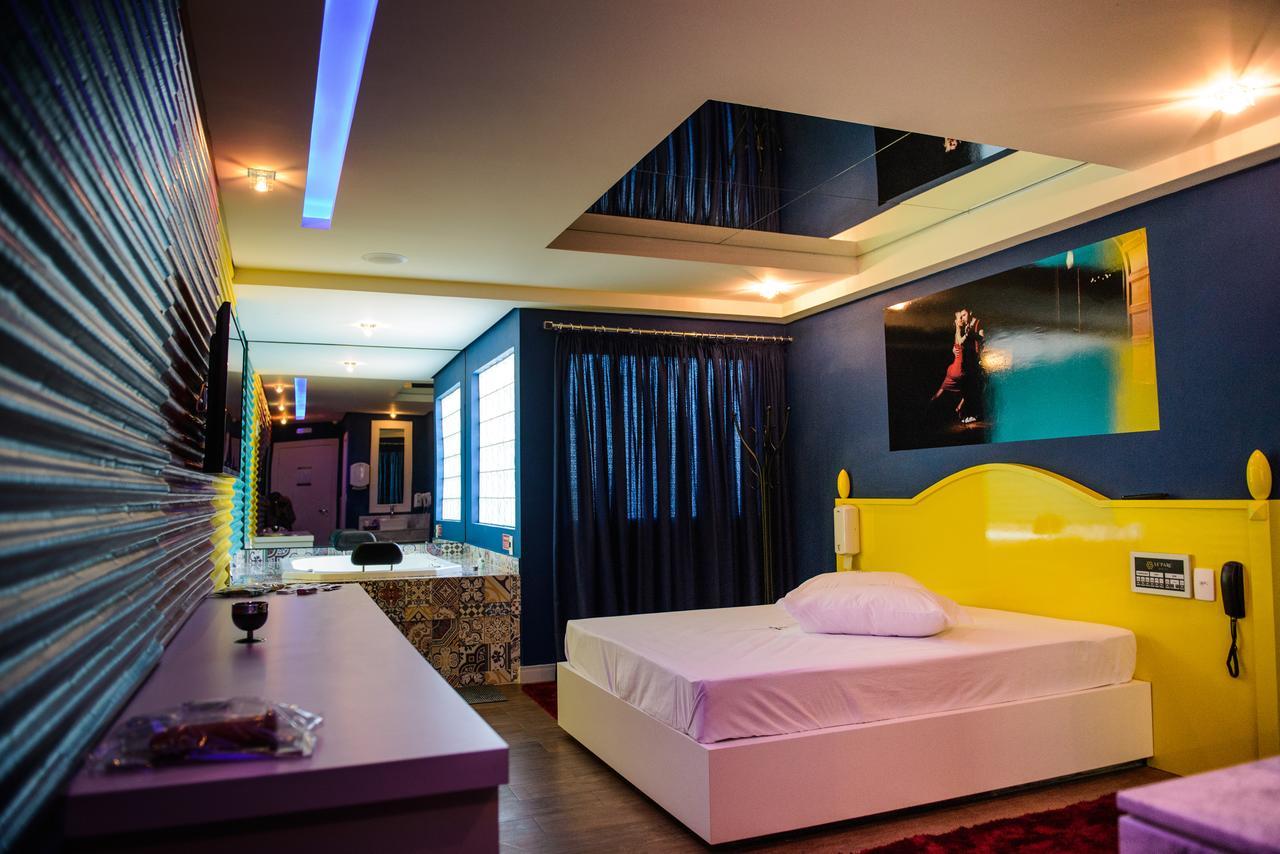 Le Parc Motel ลาเจส ภายนอก รูปภาพ